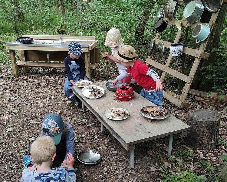 Waldkider Üchtelhausen Matschküche